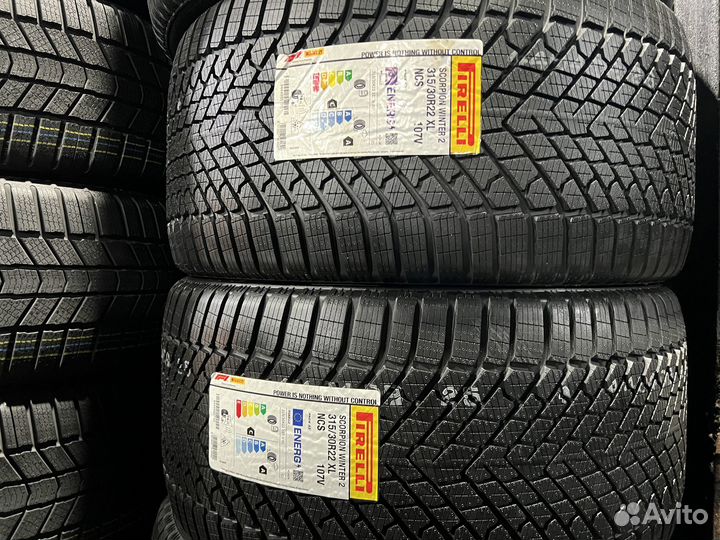 Pirelli Scorpion Winter 2 275/35 R22 и 315/30 R22 101V