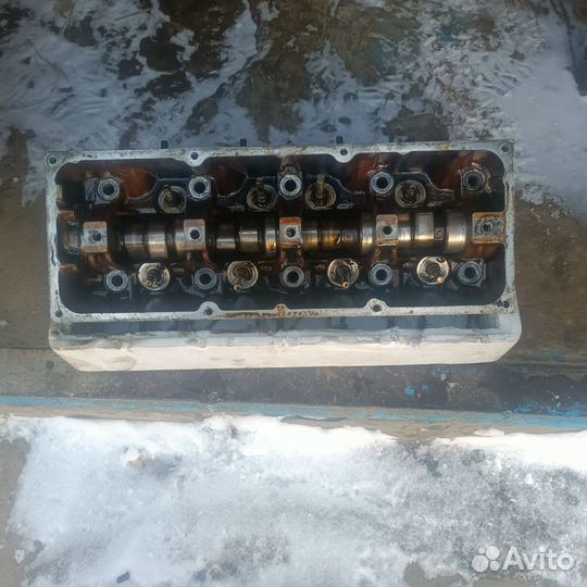 Головка блока на Renault logan