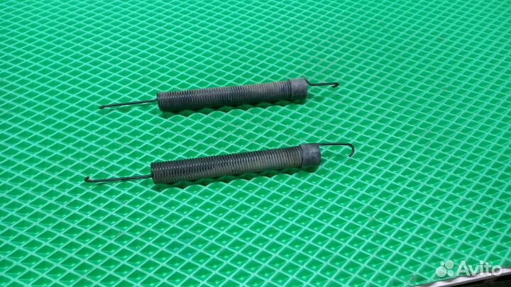 Пружины крышки багажника Ford Оriоn 3/Еsсоrt
