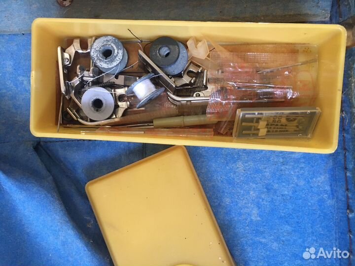 Швейная машина Чайка 132м