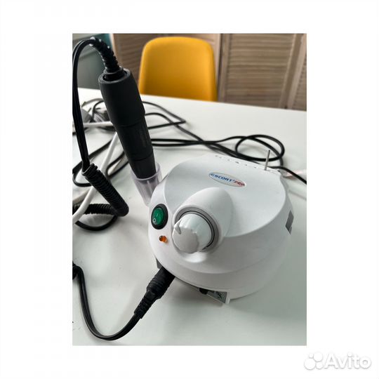 Аппарат для маникюра и педикюра