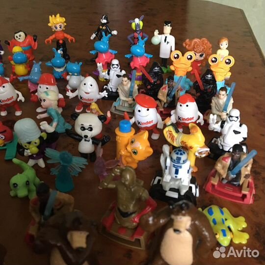Игрушки из Киндер сюрприза за все