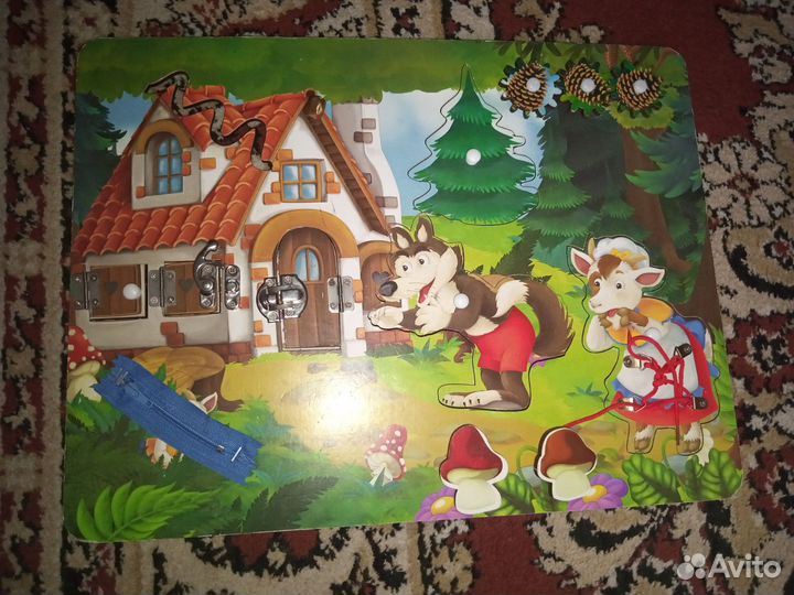 Детские игрушки, машинки, сортеры, бизиборд