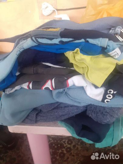 Мальчуковые вещи 1 1.5 г