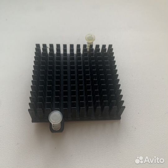 Радиатор для материнской платы
