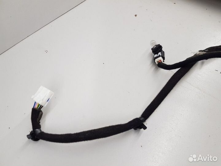 Электропроводка обшивки двери передняя левая