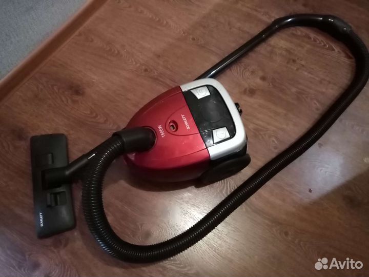 Пылесос scarlett 1500w