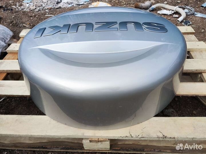 Колпак кожух запаски Suzuki grand Vitara