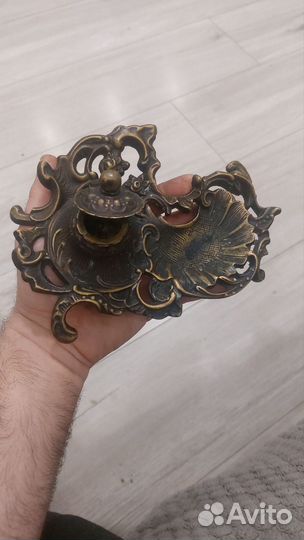 Пепельница из латуни