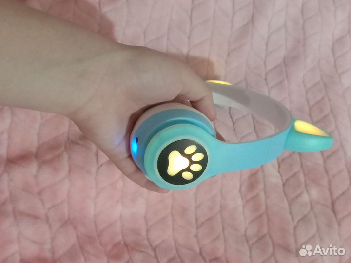 Беспроводные наушники с ушками