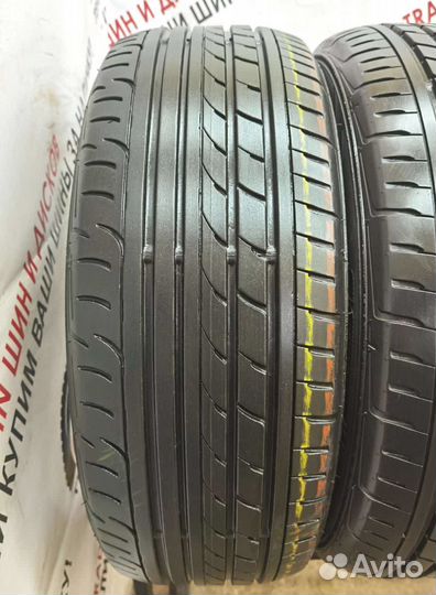 Dunlop Enasave RV503 215/55 R17 94V