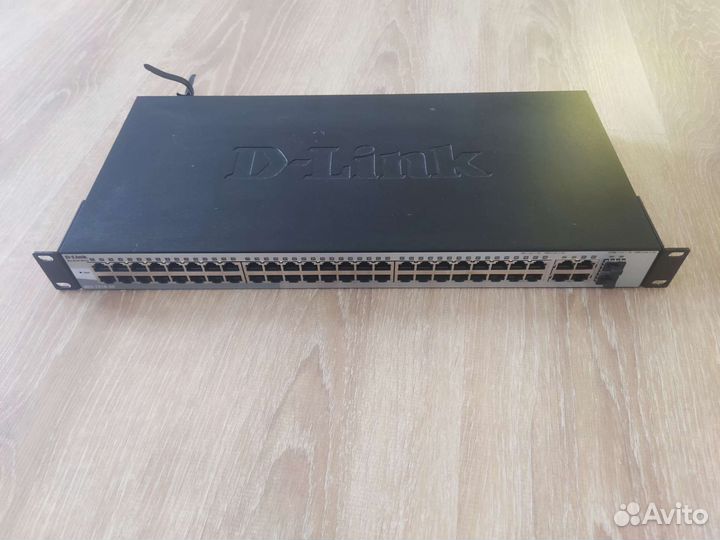 D-Link DES-1210-52Настраиваемый L2 коммутатор