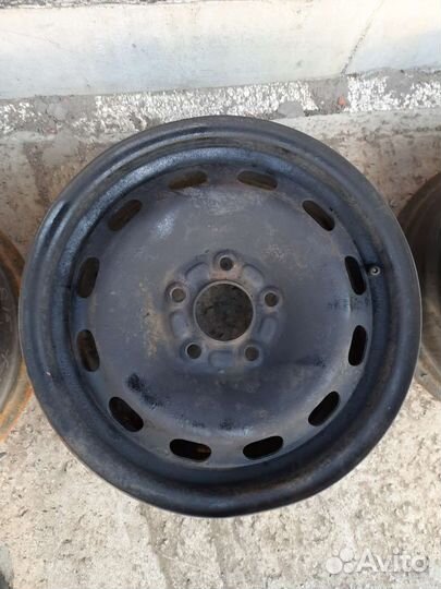 Штампованные диски Ford R15