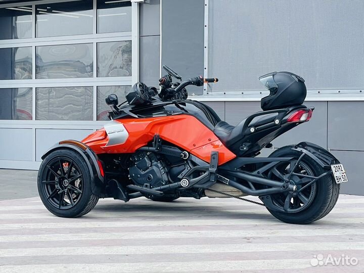 Трицикл BRP Can-Am Spyder F3 S