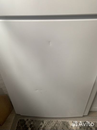 Холодильник Hotpoint Ariston