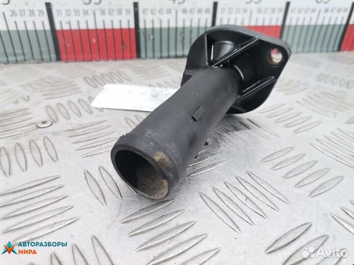 Корпус термостата Volkswagen Golf 3 1999 038121121