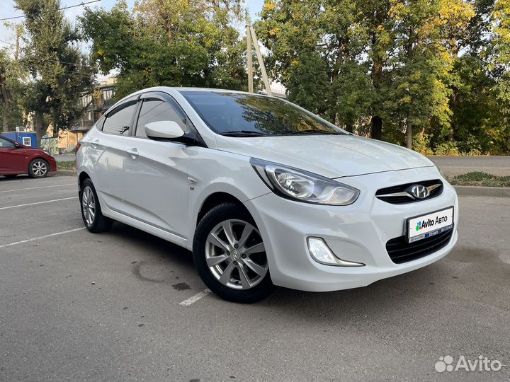 Hyundai Solaris 1.6 AT, 2013, 111 284 км