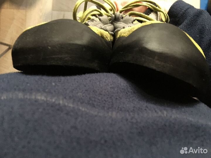 Скальные туфли Evolv Geshido