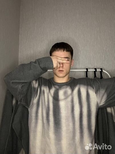 Свитер Supreme blurred logo