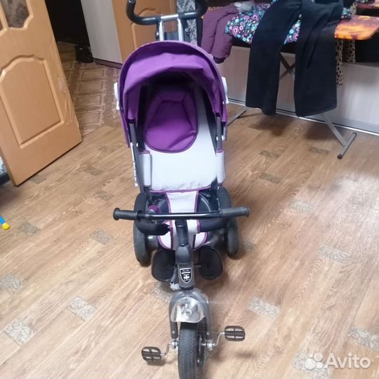 Трехколесный велосипед