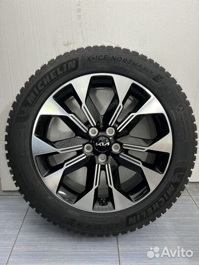 Новые.Оригинал.Kia Carnival,Sorento 235/55r19