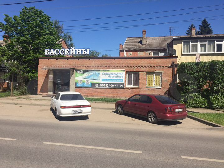 Магазин 139 м²