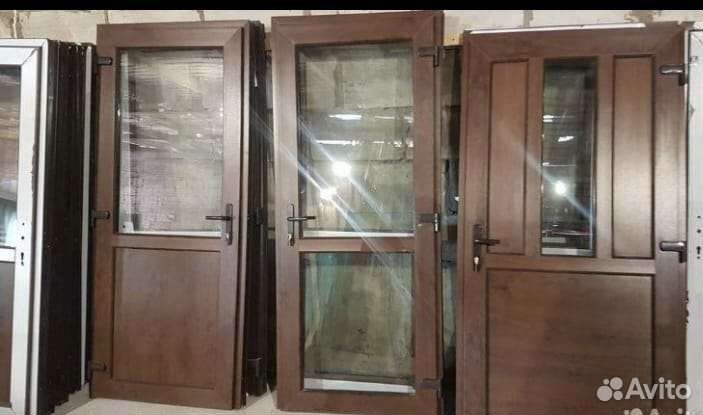 Двери пластиковые новые