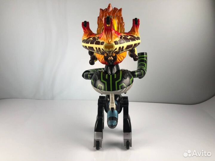 BEN 10 транспортные средства