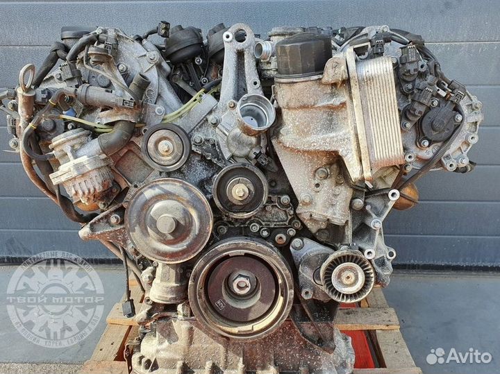 Двигатель / Мотор 273.963 на mercedes