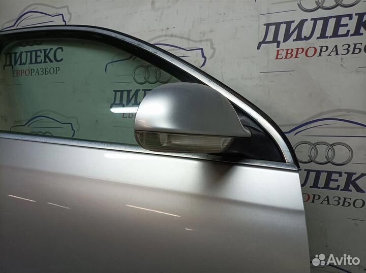 Накладка стекла переднего правого VW Jetta 2005-2