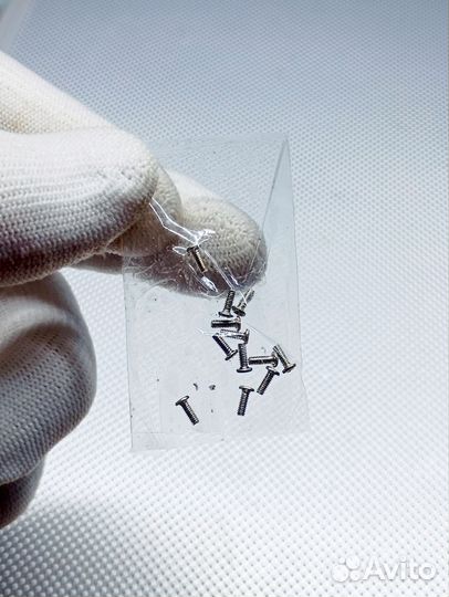 Samsung Grand Neo GT-I9060. Винты корпуса. Компл