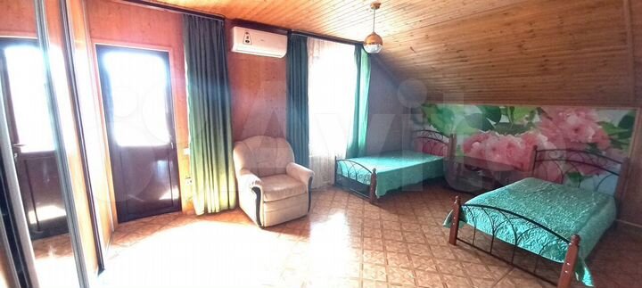 2-к. квартира, 72 м², 3/3 эт.