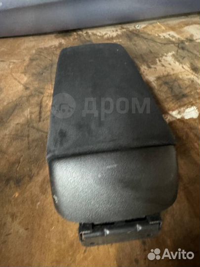 Подлокотник Honda Accord CL7 K20A 2007