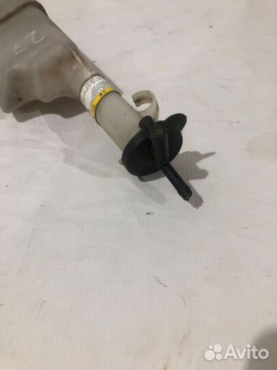 Бачок расширительный hyundai elantra XD 1.6 aкпп