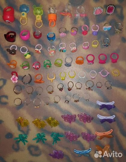 Киндер сюрприз кольца заколки браслеты