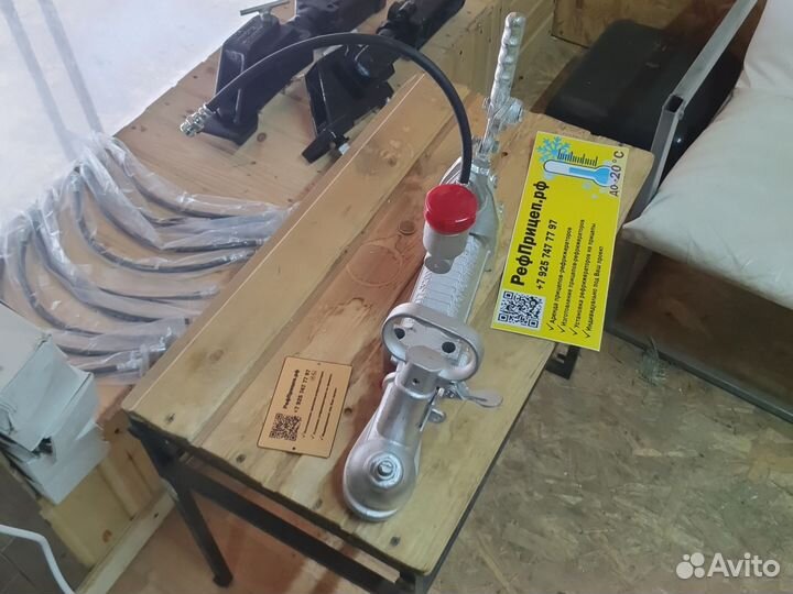 Тормоз наката гидравлический