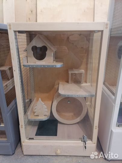 Витрина для шиншилл