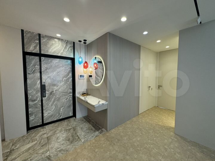 4-к. квартира, 106 м², 17/17 эт.