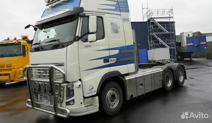 Pазбираем грузовик Volvo FH 2008-2013