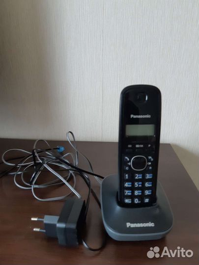 Телефон Panasonic