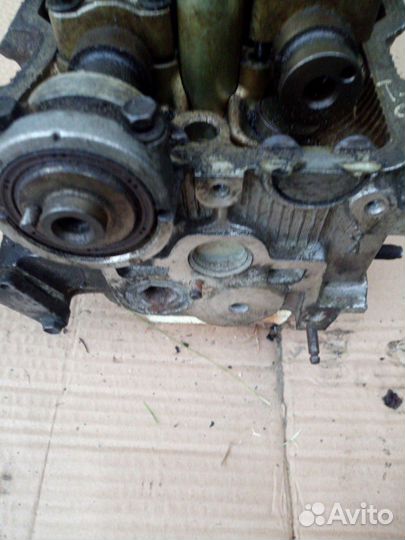 Головка блока цилиндров Тойота Камри 2.2