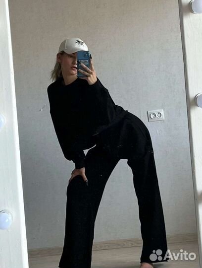 Спортивный костюм женский новый