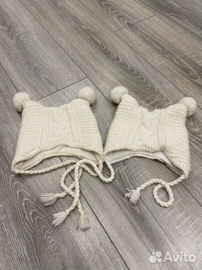 Зимние шапки для двойни