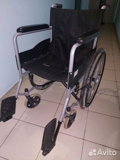 Коляска инвалидная