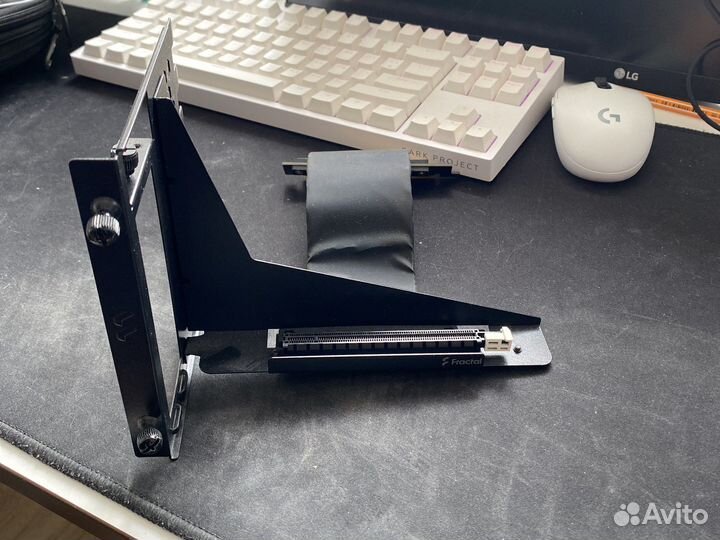 Райзер для видеокарты Fractal