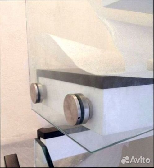 Стеклянные перила для лестниц