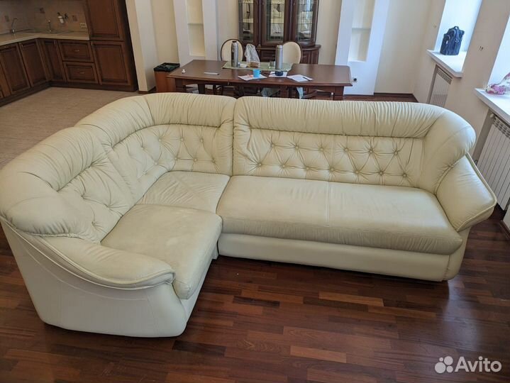 Угловой диван