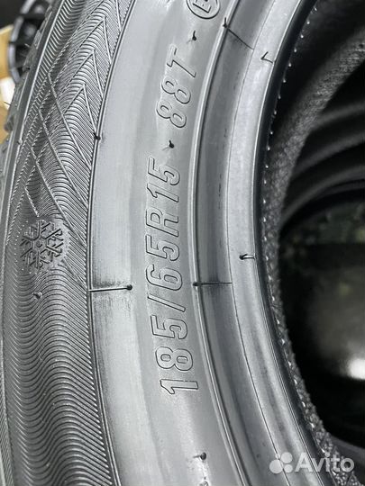 Maxxis Premitra Ice Nord NP5 185/65 R15 88T