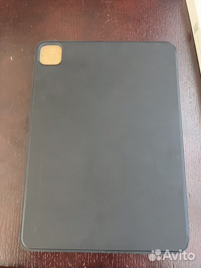 Pitaka MagEZ Folio для iPad Pro 11