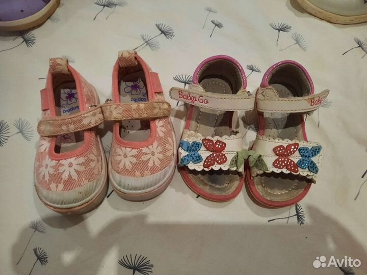 Сандали на девочку